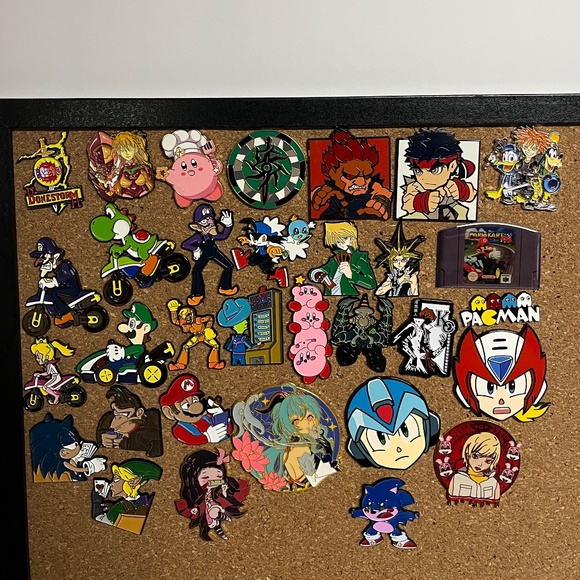 Yugioh Sonic Hat Pin Choice Any On Board Pins Hat Bag Street Fighter Mario - Picture 1 of 4